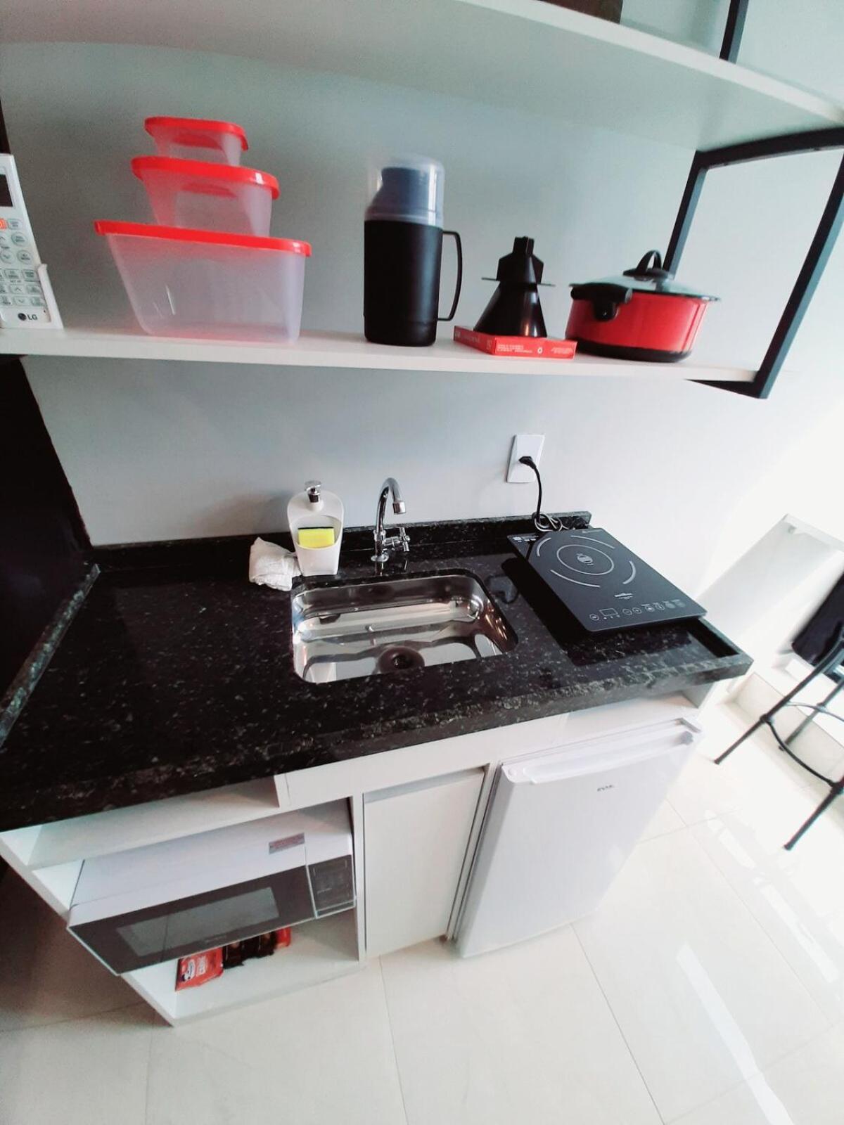 Apartment Black Ed Maisaltosp Sampasky Metro Ar Cond